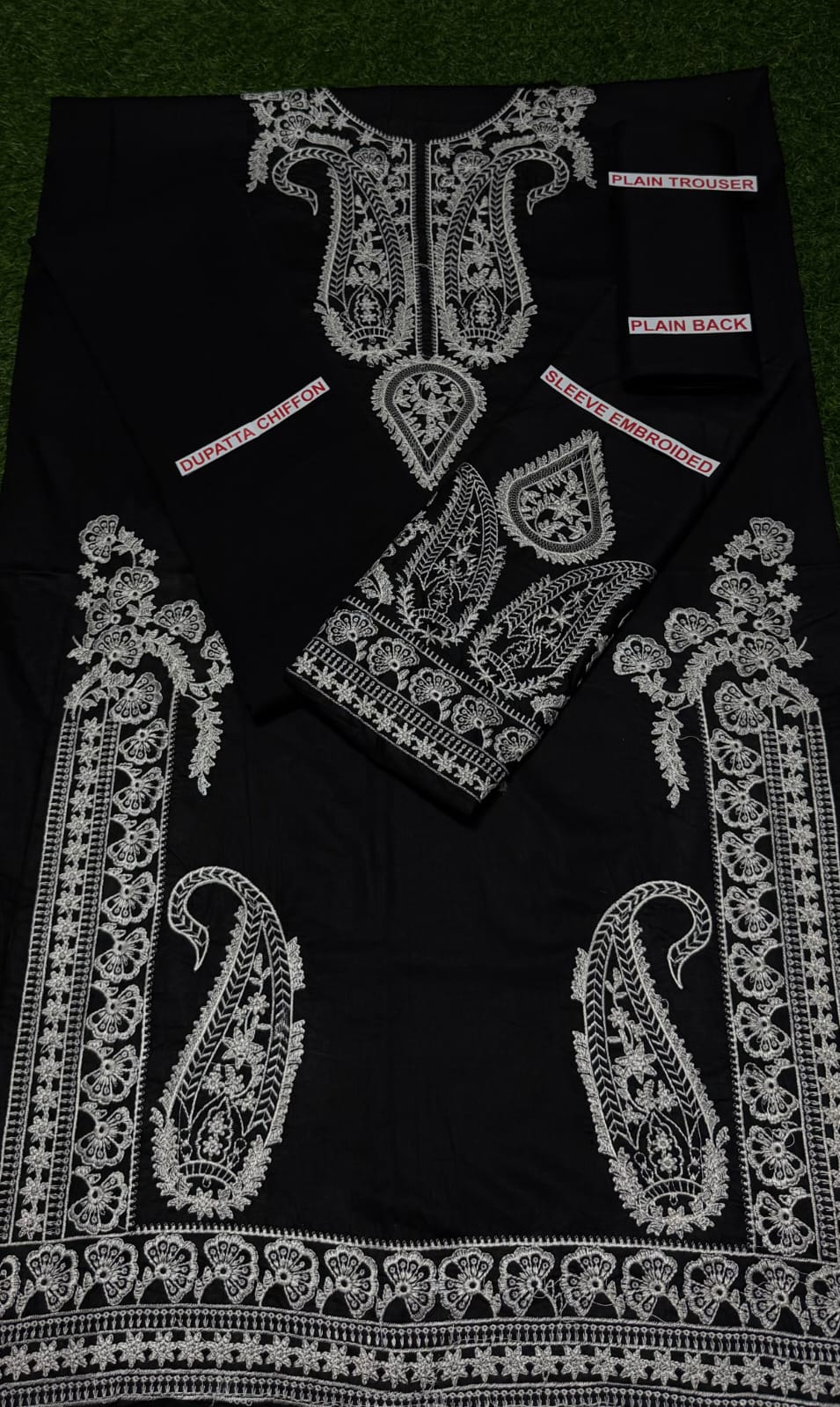 Embroidery lawn 3pc