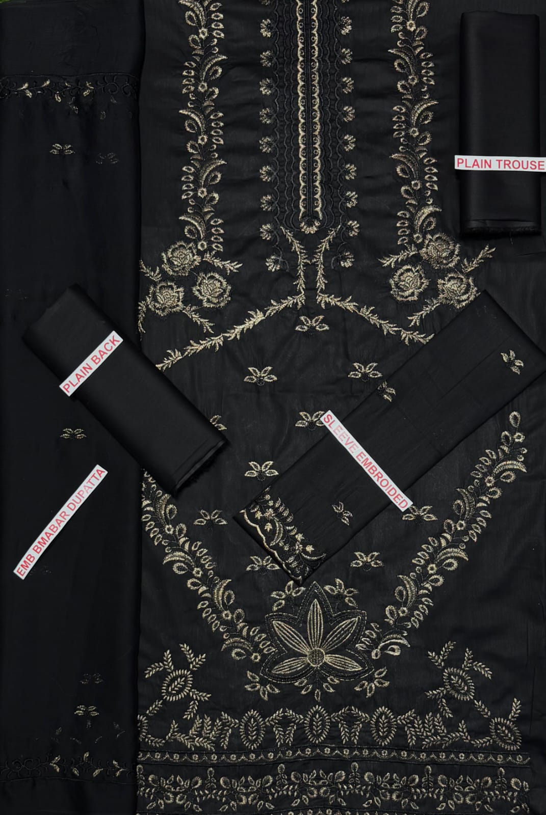 Maria B Embroidery lawn 3pc